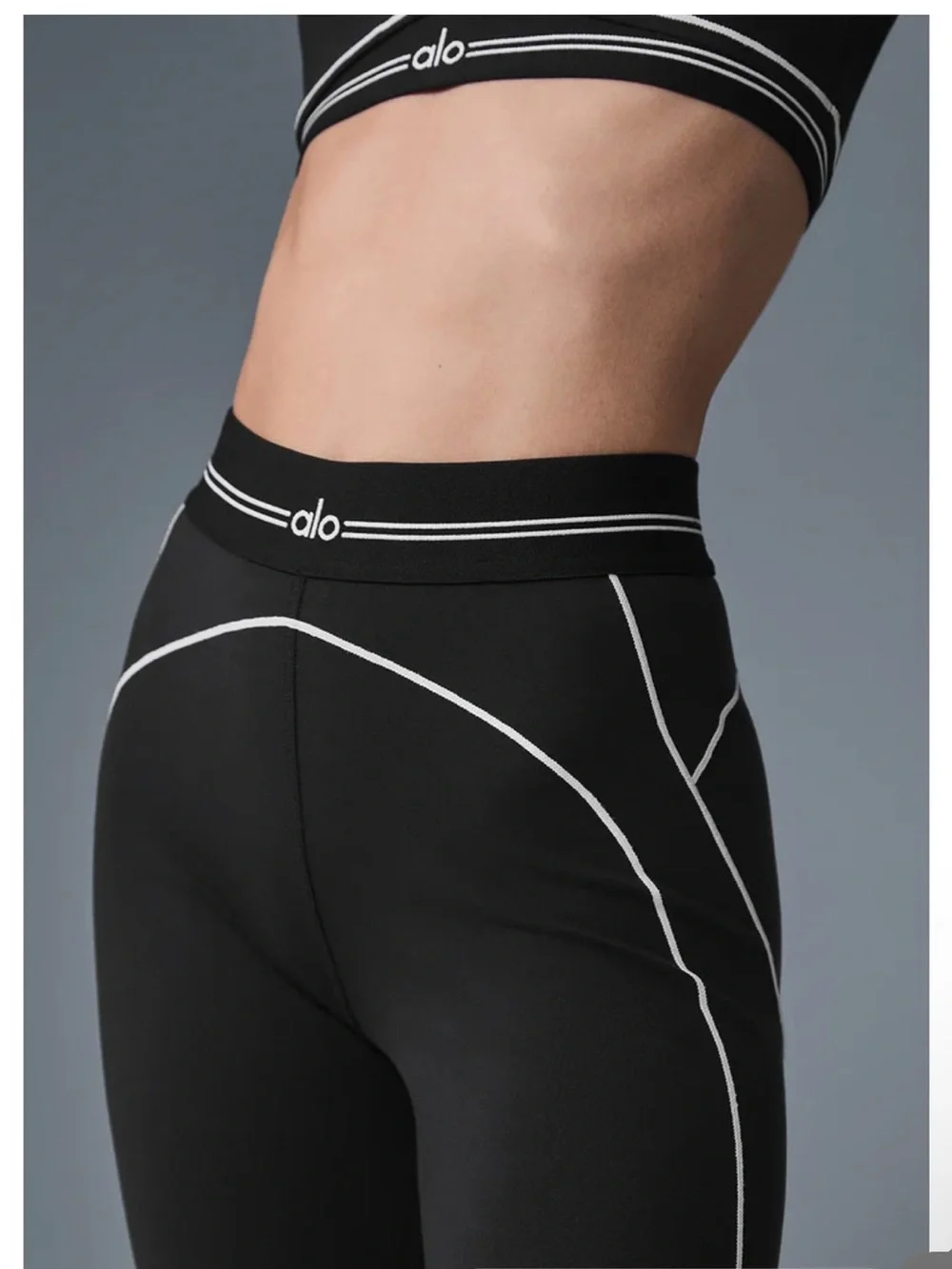 ALO Yoga Airbrush High-Waist Heart Throb Legging